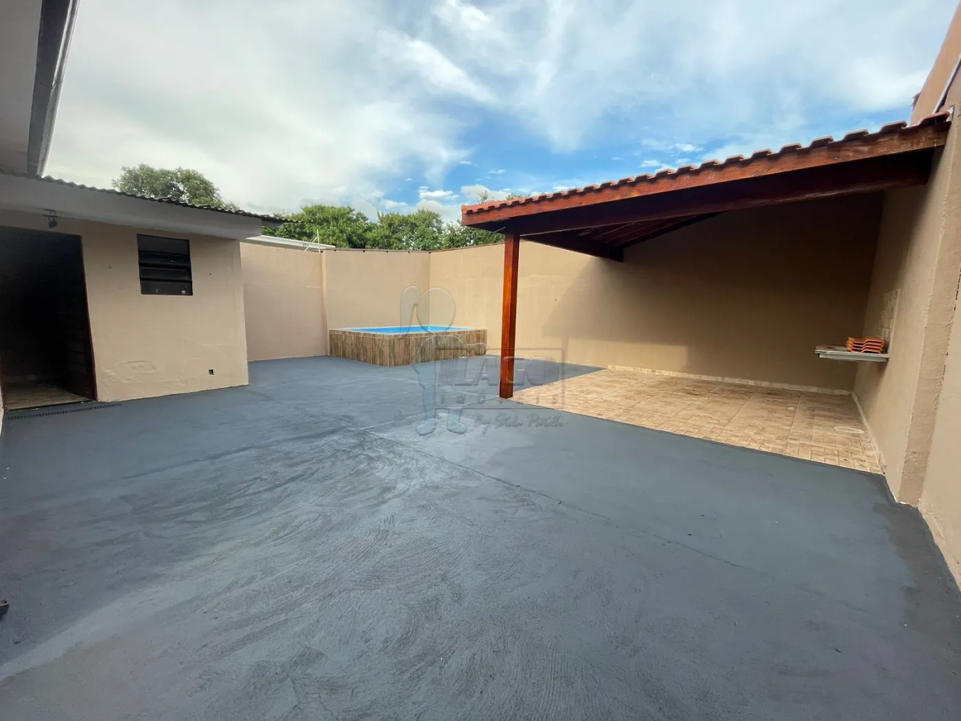 Comprar Casa / Padrão em Ribeirão Preto R$ 320.000,00 - Foto 1