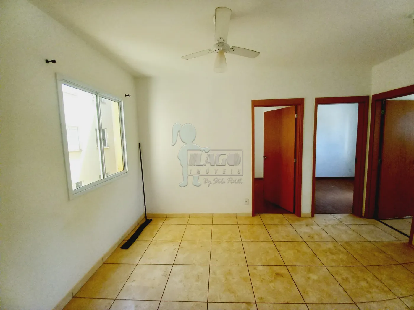 Alugar Apartamento / Padrão em Ribeirão Preto R$ 850,00 - Foto 2