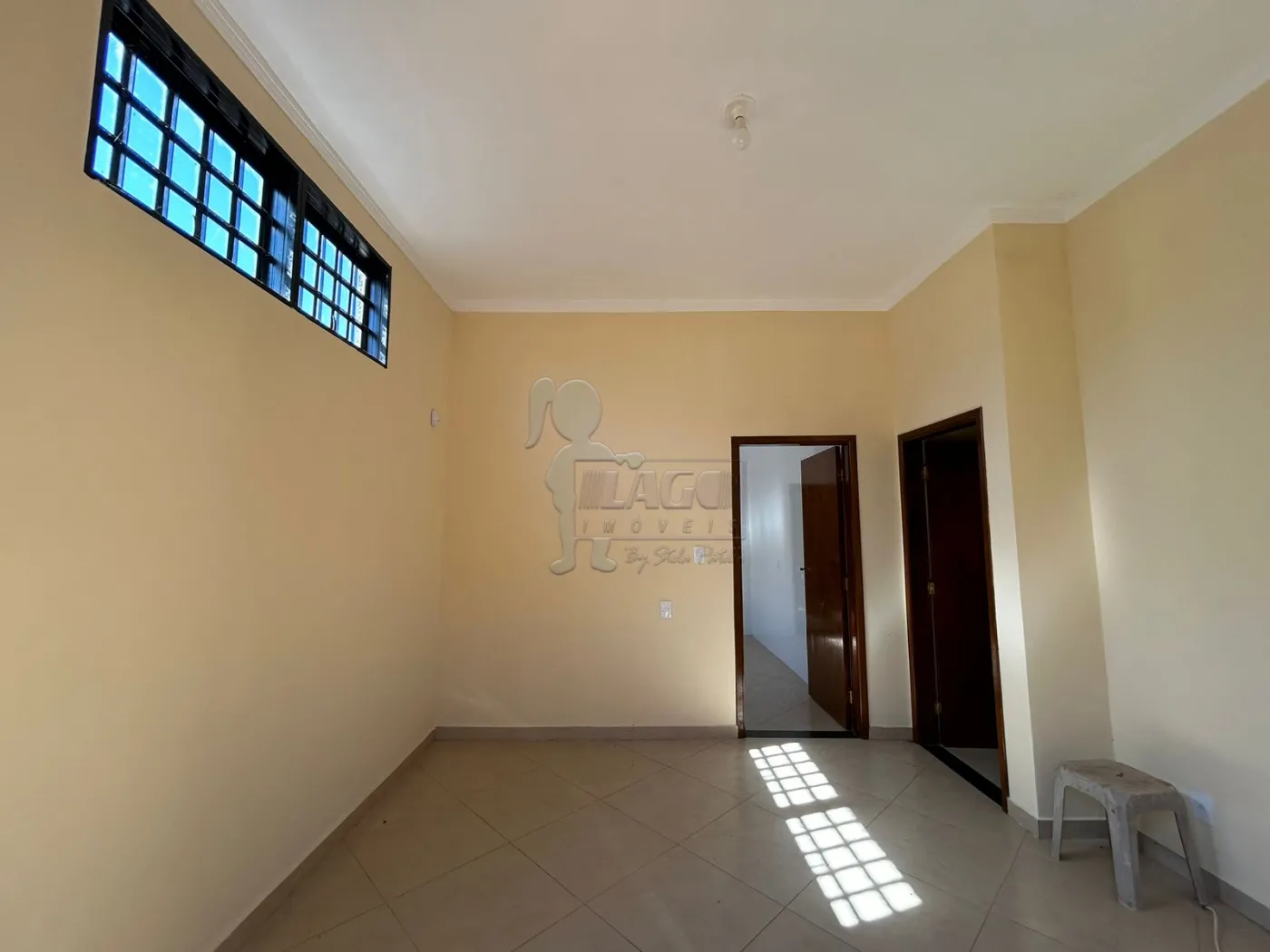 Comprar Casa / Padrão em Ribeirão Preto R$ 475.000,00 - Foto 1