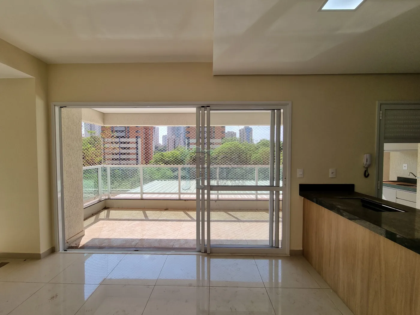 Comprar Apartamento / Padrão em Ribeirão Preto R$ 760.000,00 - Foto 4