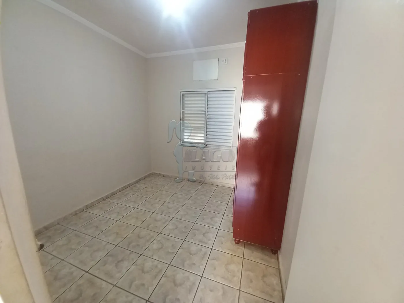 Alugar Casa / Padrão em Ribeirão Preto R$ 1.600,00 - Foto 9