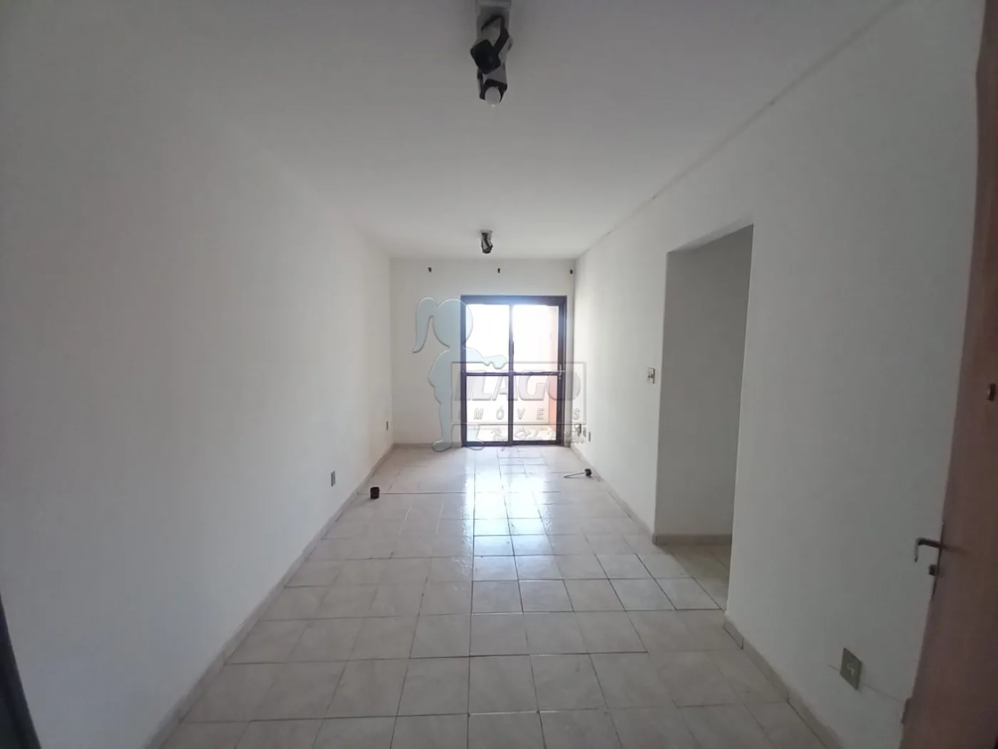 Alugar Apartamento / Padrão em Ribeirão Preto R$ 900,00 - Foto 1