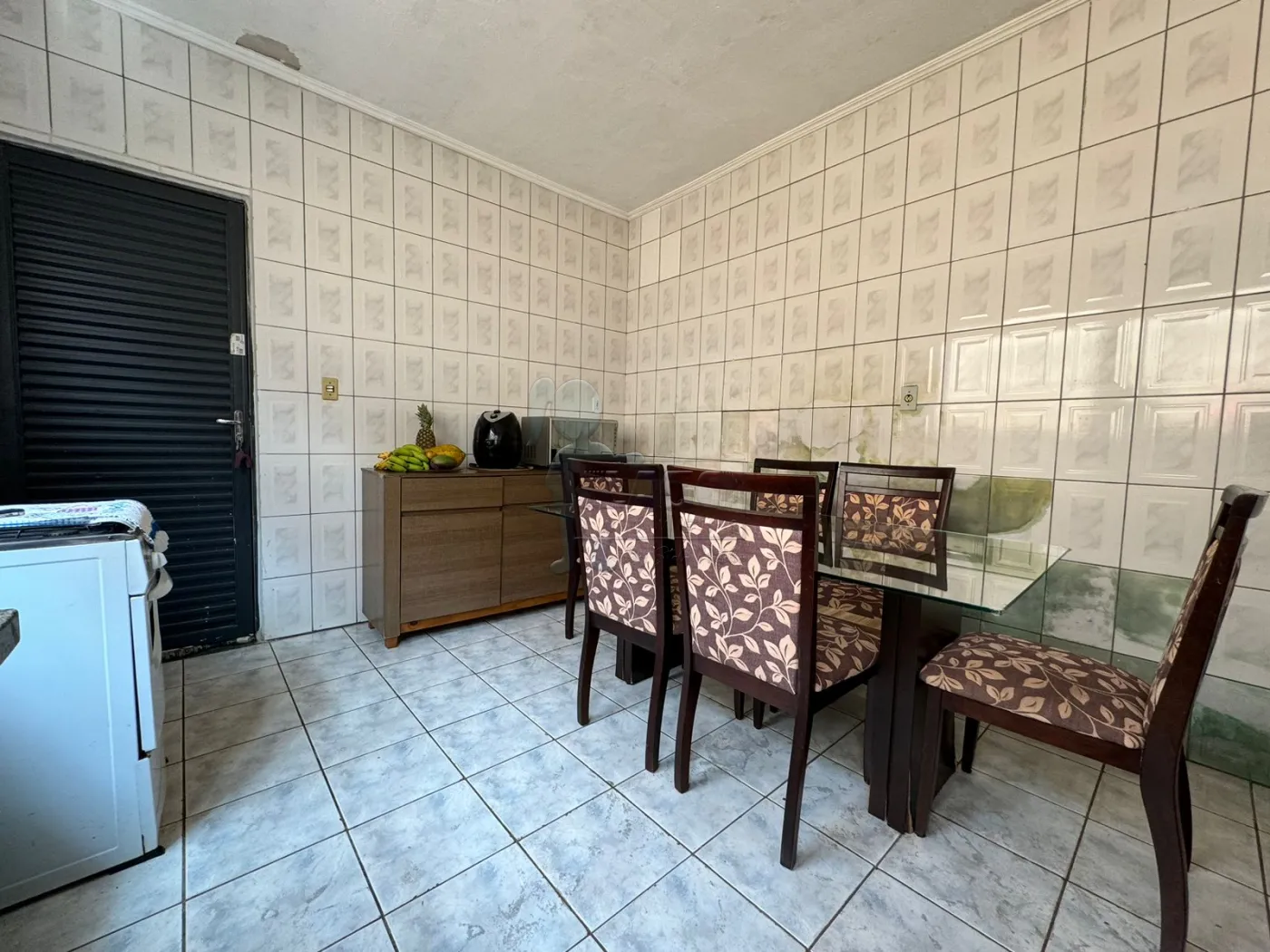 Comprar Casa / Padrão em Ribeirão Preto R$ 170.000,00 - Foto 2