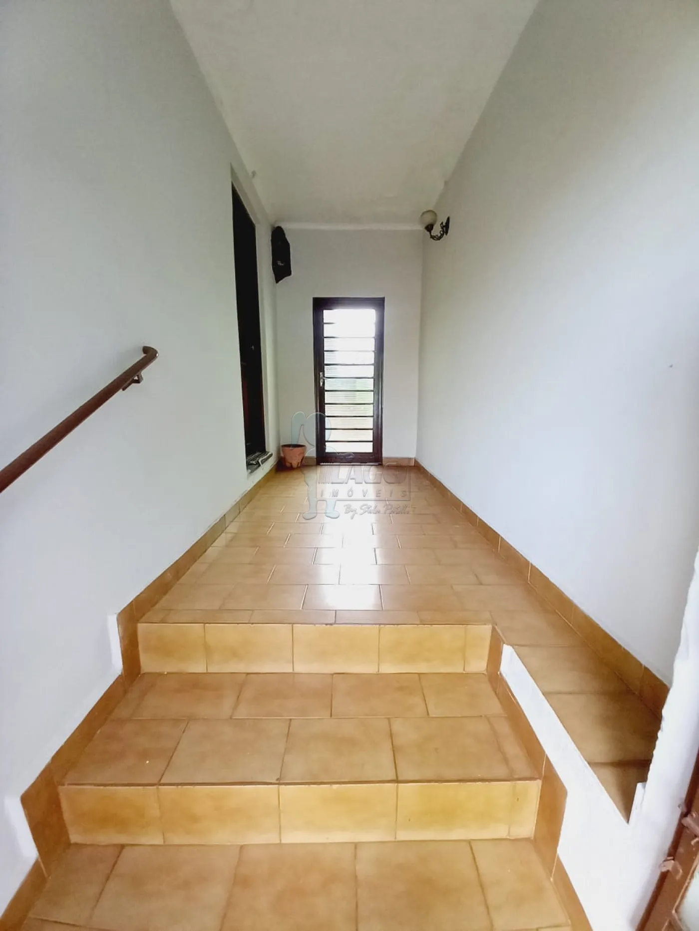 Comprar Casa / Padrão em Ribeirão Preto R$ 230.000,00 - Foto 3