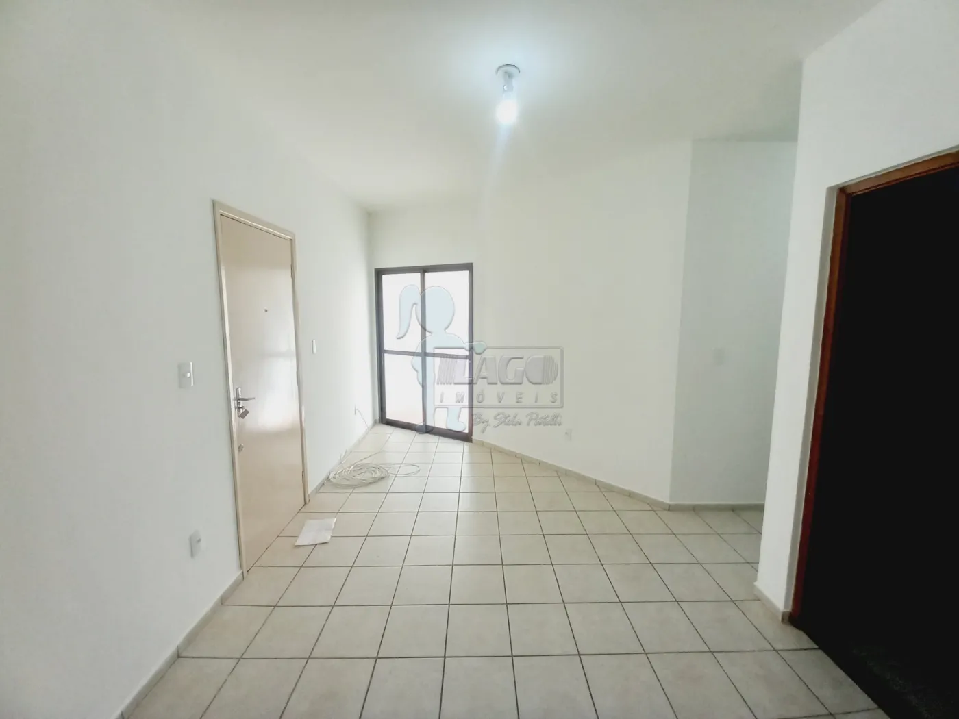 Alugar Apartamento / Padrão em Ribeirão Preto R$ 750,00 - Foto 3