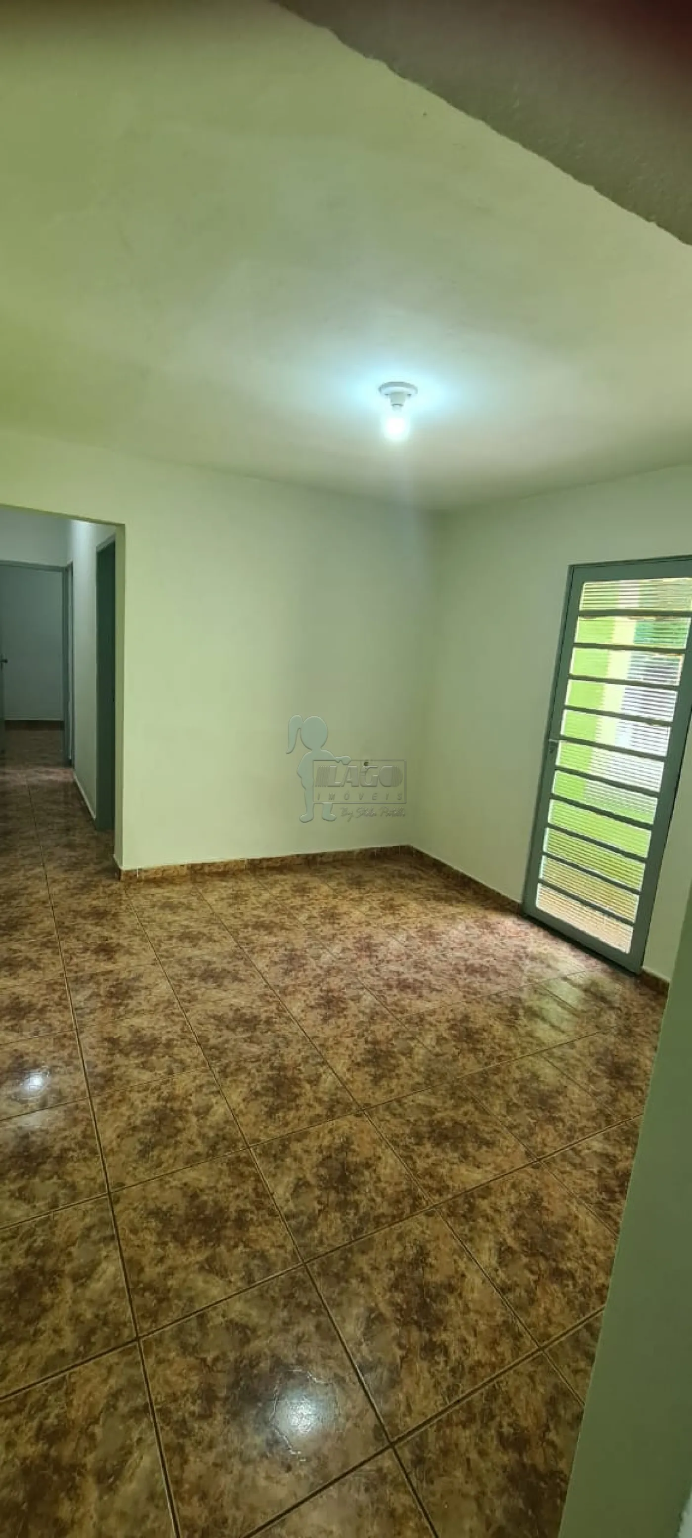 Alugar Casa / Padrão em Ribeirão Preto R$ 850,00 - Foto 3