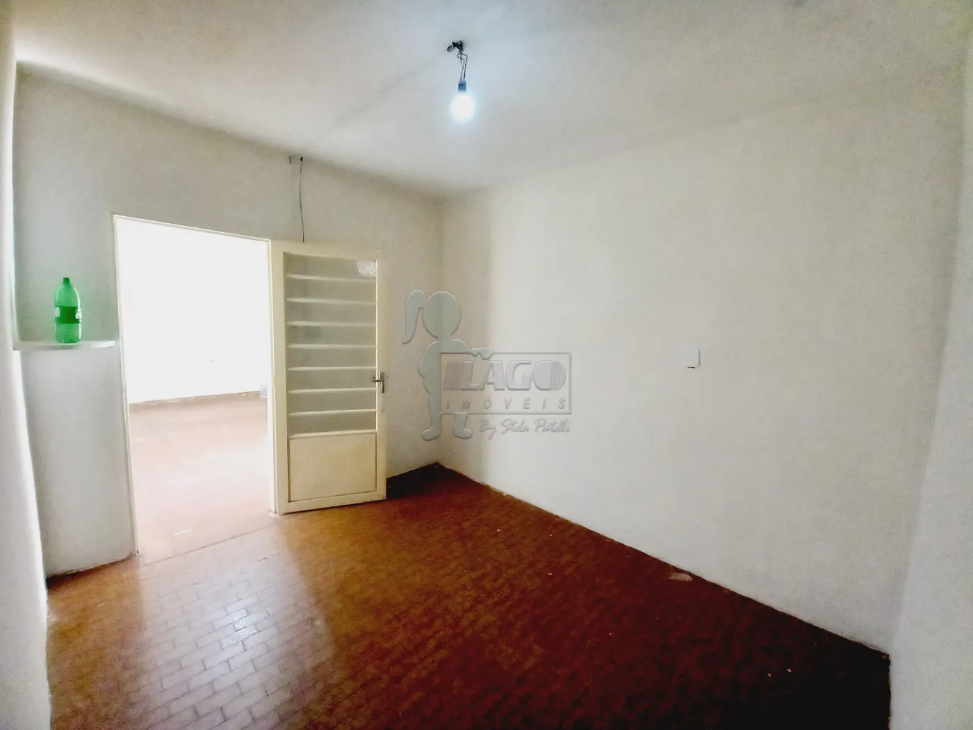 Alugar Casa / Padrão em Ribeirão Preto R$ 650,00 - Foto 1