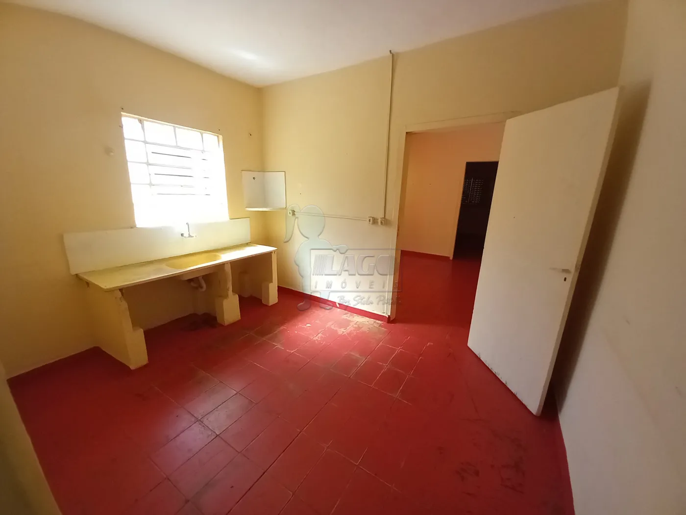 Alugar Casa / Padrão em Ribeirão Preto R$ 650,00 - Foto 5