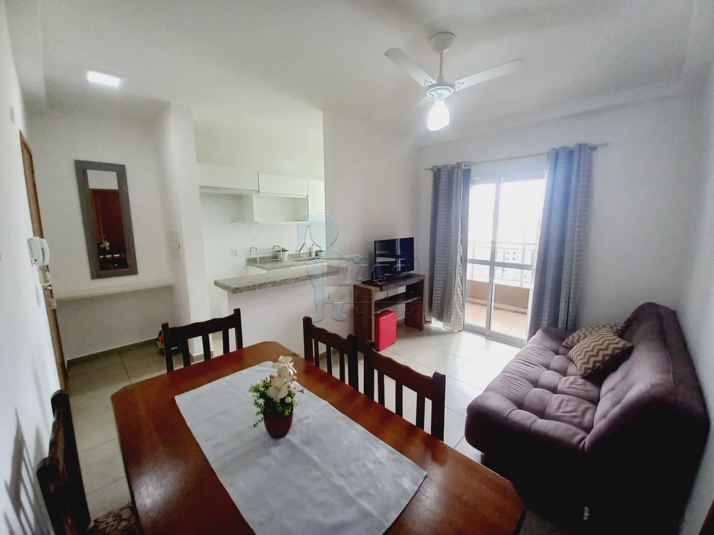 Alugar Apartamento / Padrão em Ribeirão Preto R$ 2.000,00 - Foto 3