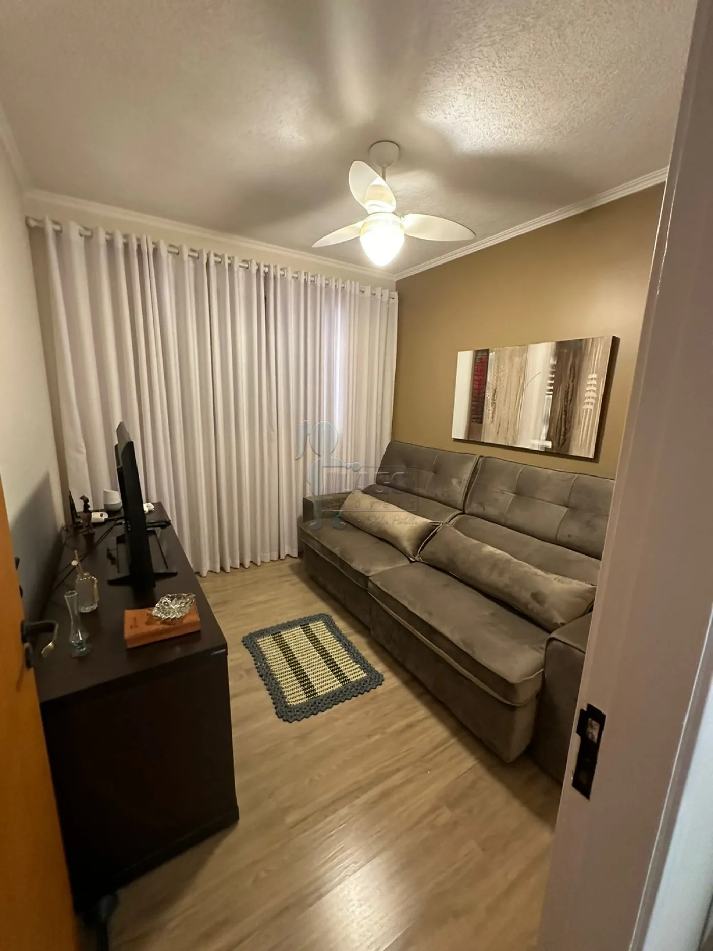 Comprar Apartamento / Padrão em Ribeirão Preto R$ 195.000,00 - Foto 1