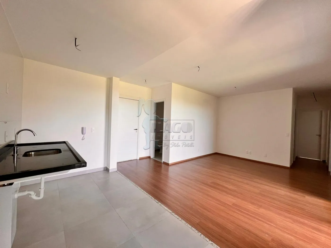 Comprar Apartamentos / Padrão em Ribeirão Preto R$ 580.000,00 - Foto 2