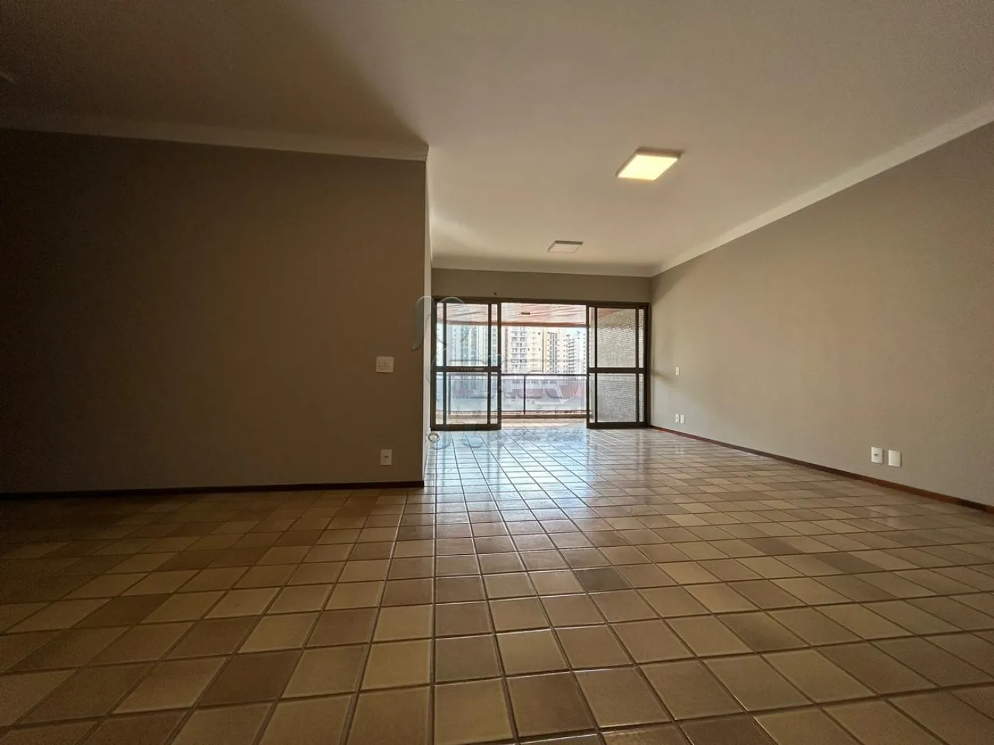 Comprar Apartamentos / Padrão em Ribeirão Preto R$ 650.000,00 - Foto 2