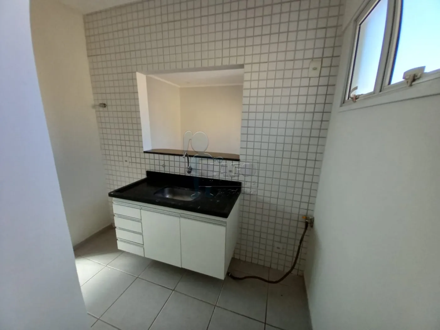 Alugar Apartamento / Padrão em Ribeirão Preto R$ 1.150,00 - Foto 7