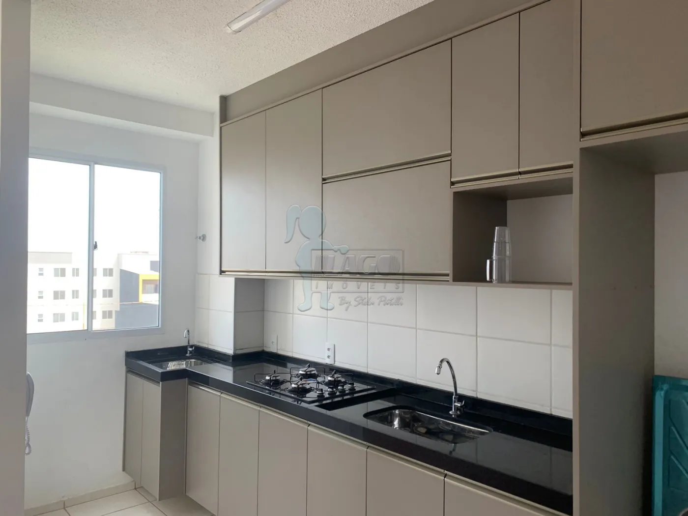 Alugar Apartamento / Padrão em Ribeirão Preto R$ 880,00 - Foto 2