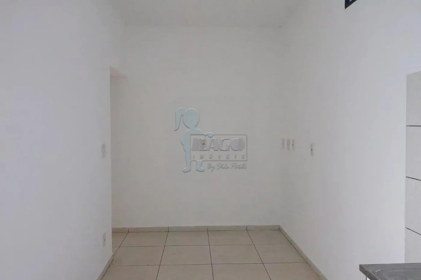 Alugar Casa / Padrão em Ribeirão Preto R$ 650,00 - Foto 4