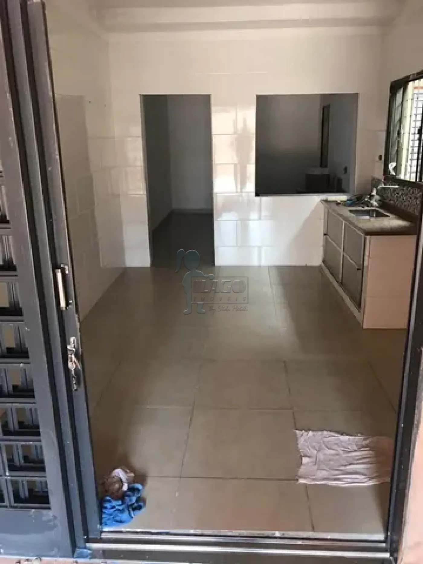 Comprar Casa / Padrão em Ribeirão Preto R$ 180.000,00 - Foto 3