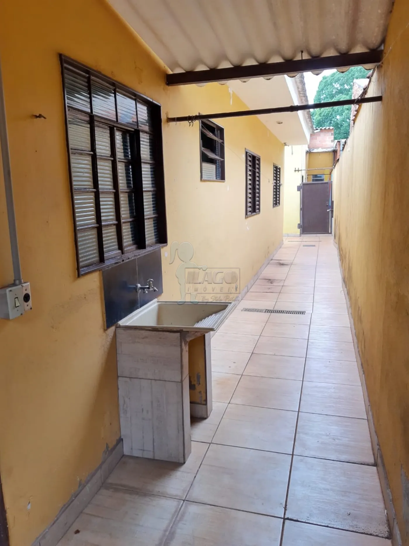 Comprar Casa / Padrão em Ribeirão Preto R$ 340.000,00 - Foto 2