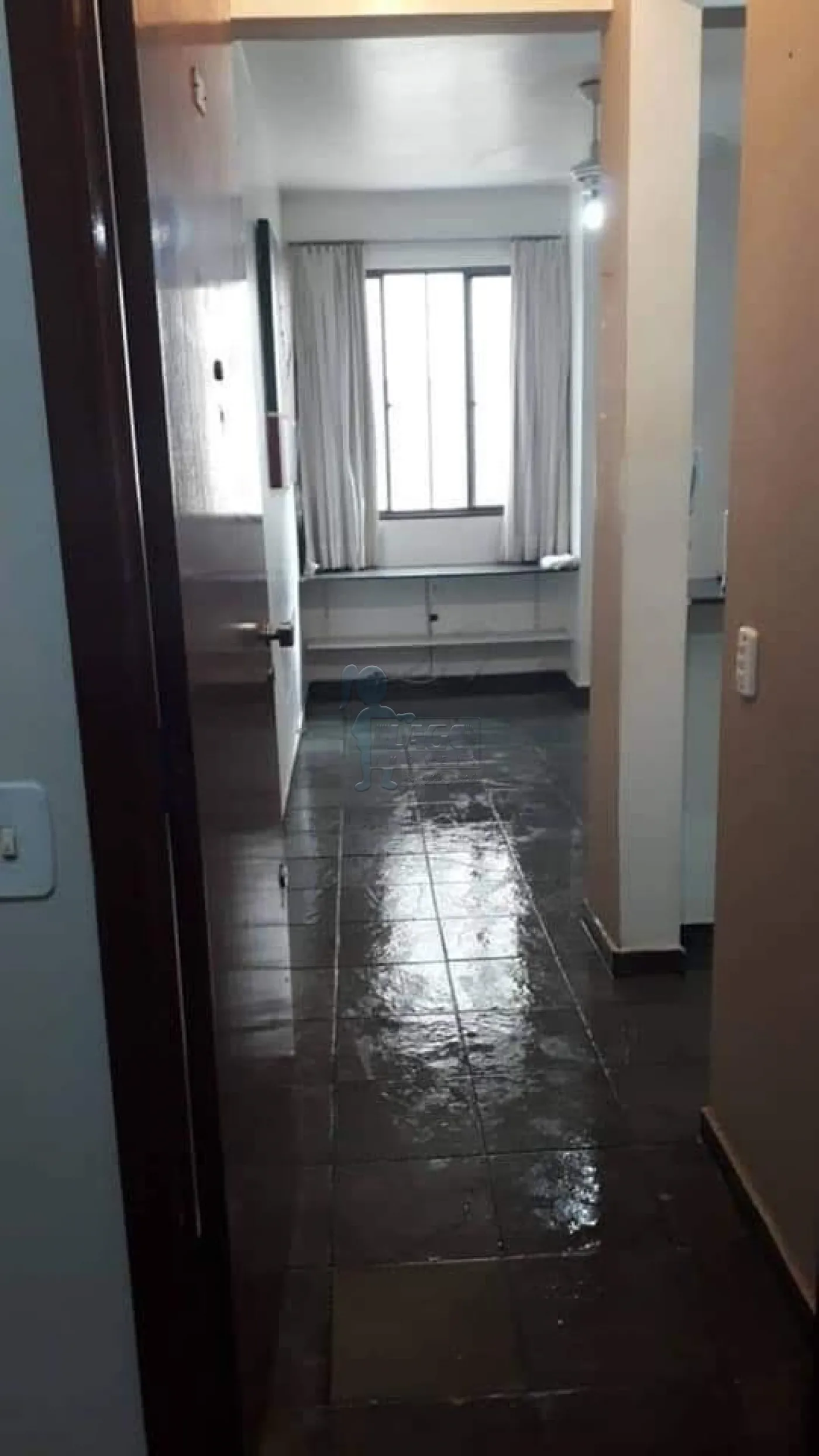 Alugar Apartamento / Padrão em Ribeirão Preto R$ 580,00 - Foto 2