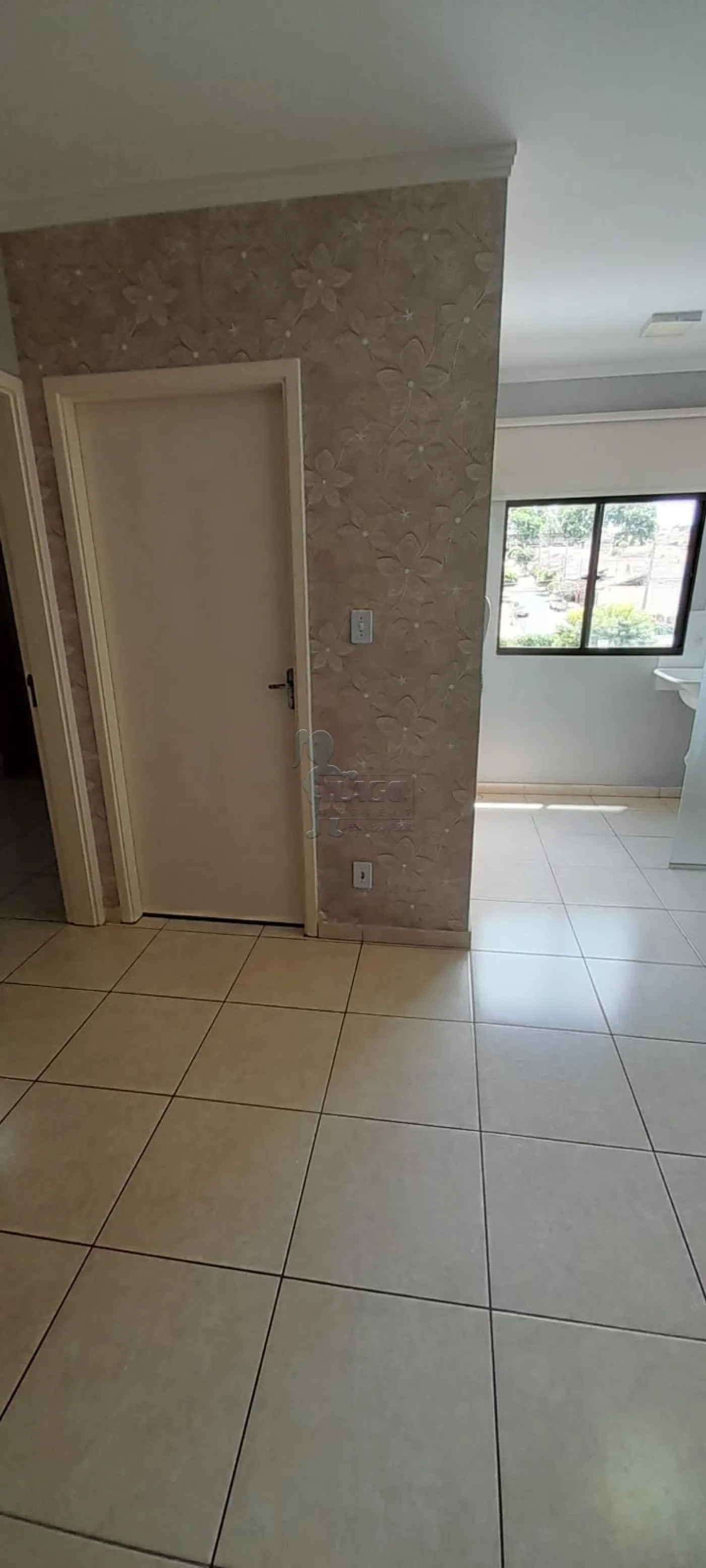 Alugar Apartamento / Padrão em Ribeirão Preto R$ 1.300,00 - Foto 1