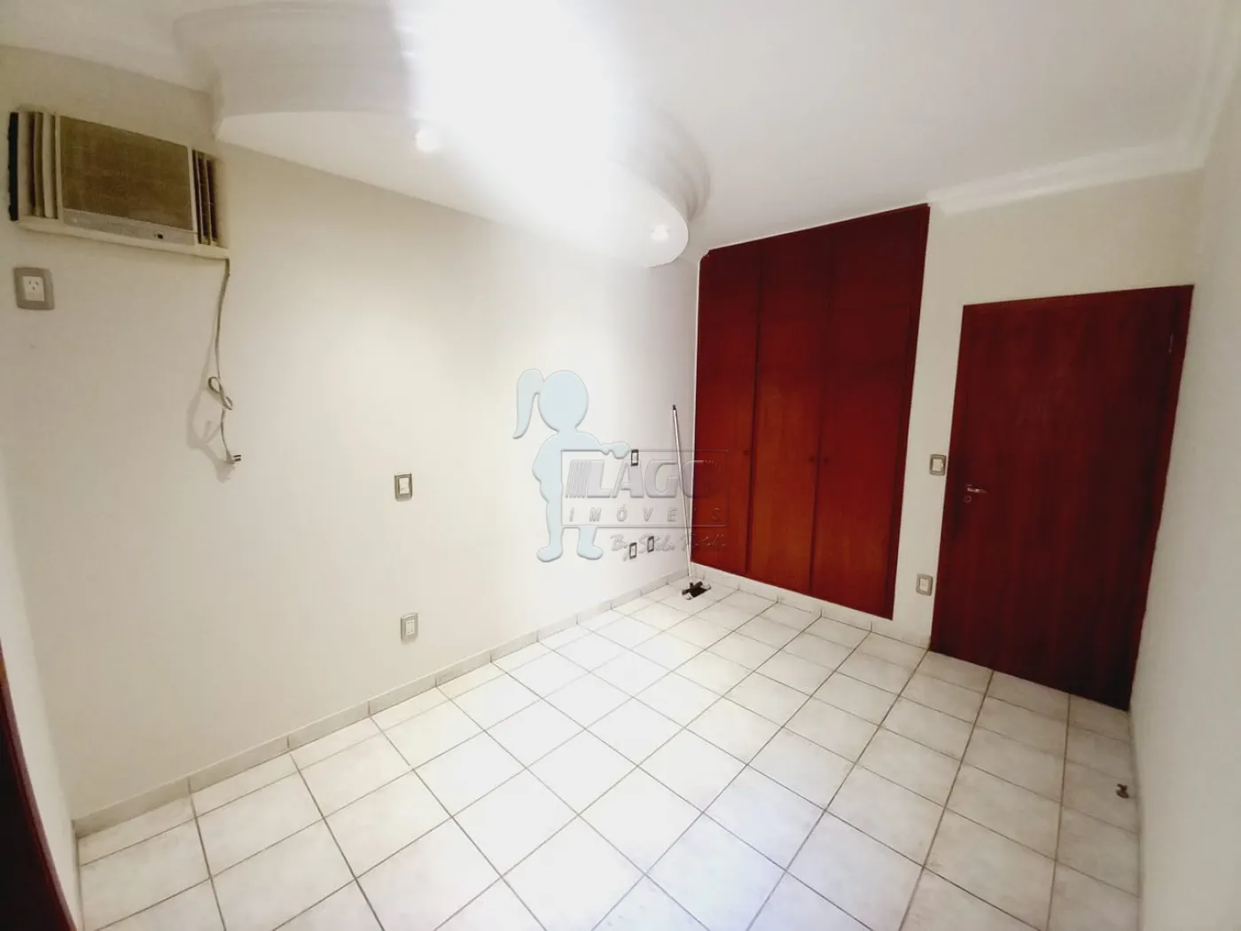 Alugar Apartamento / Padrão em Ribeirão Preto R$ 1.500,00 - Foto 1