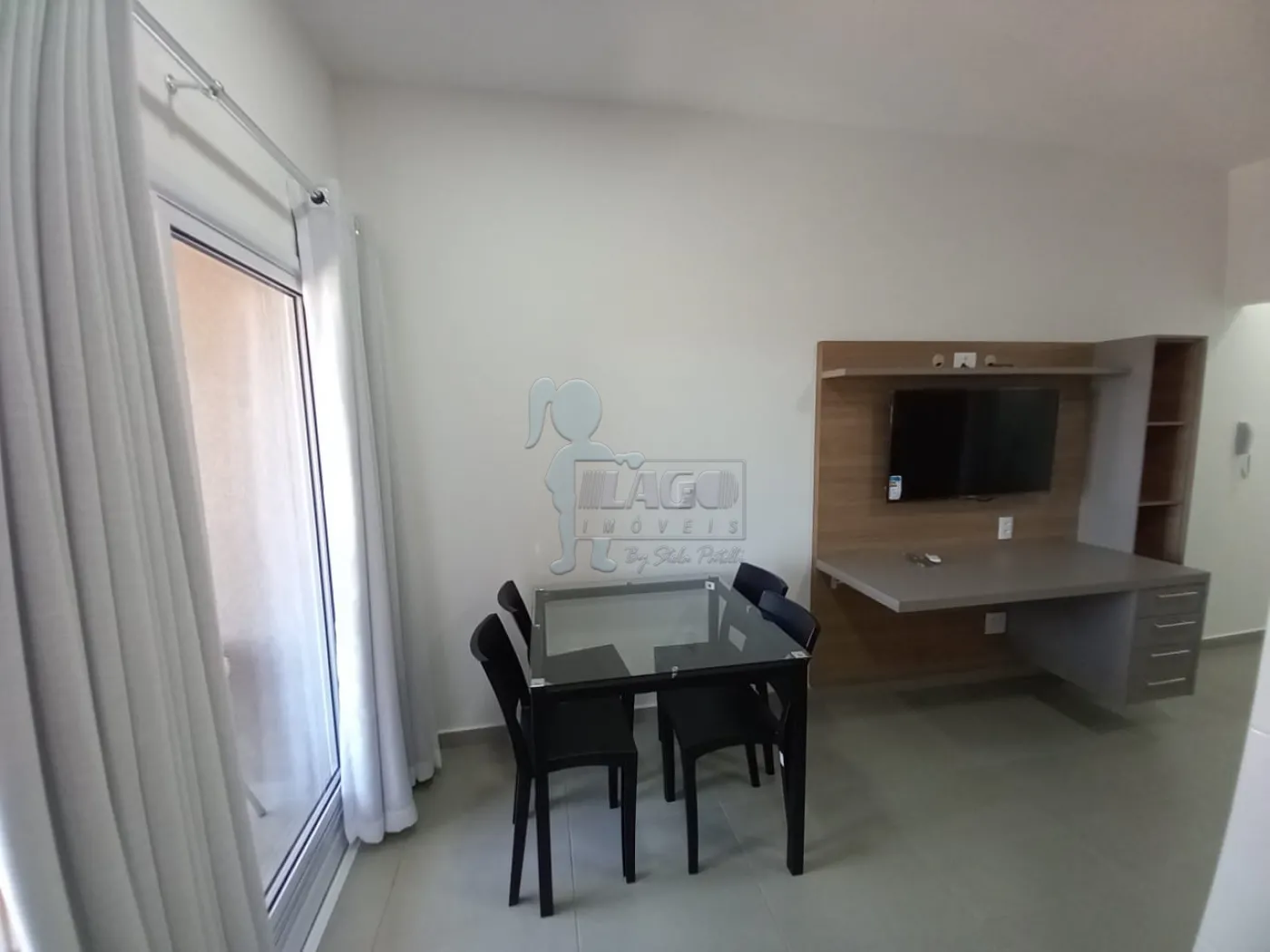 Alugar Apartamentos / Padrão em Ribeirão Preto R$ 2.500,00 - Foto 3