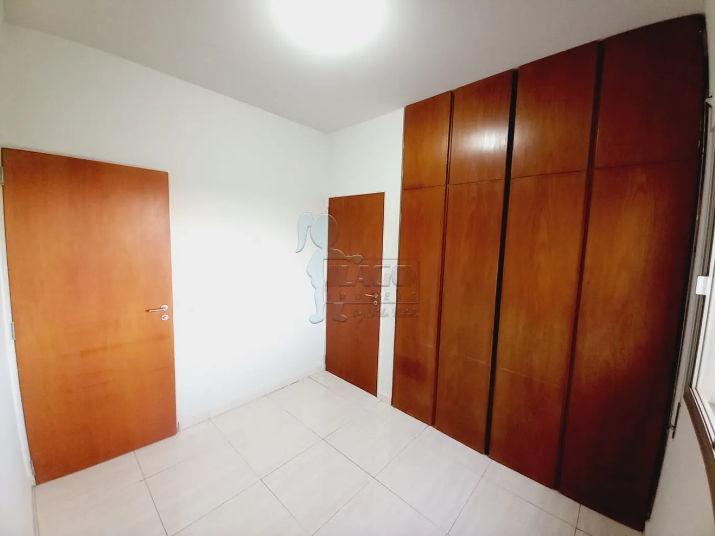 Alugar Apartamento / Padrão em Ribeirão Preto R$ 1.500,00 - Foto 4