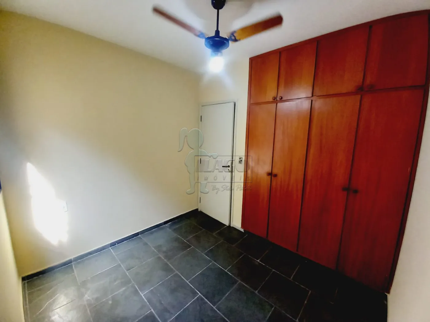 Alugar Apartamento / Padrão em Ribeirão Preto R$ 1.400,00 - Foto 10