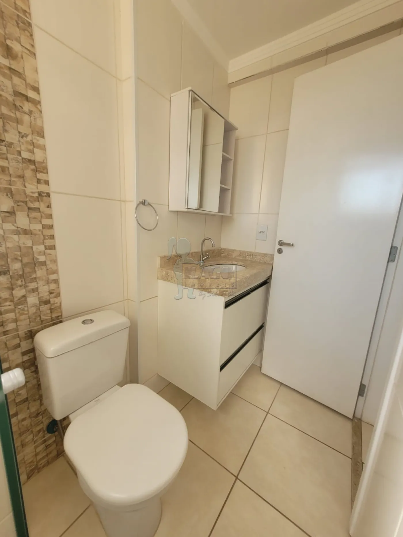 Alugar Apartamento / Padrão em Ribeirão Preto R$ 1.300,00 - Foto 11