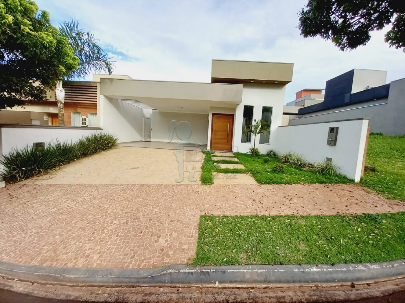 Alugar Casas / Condomínio em Bonfim Paulista R$ 4.600,00 - Foto 3
