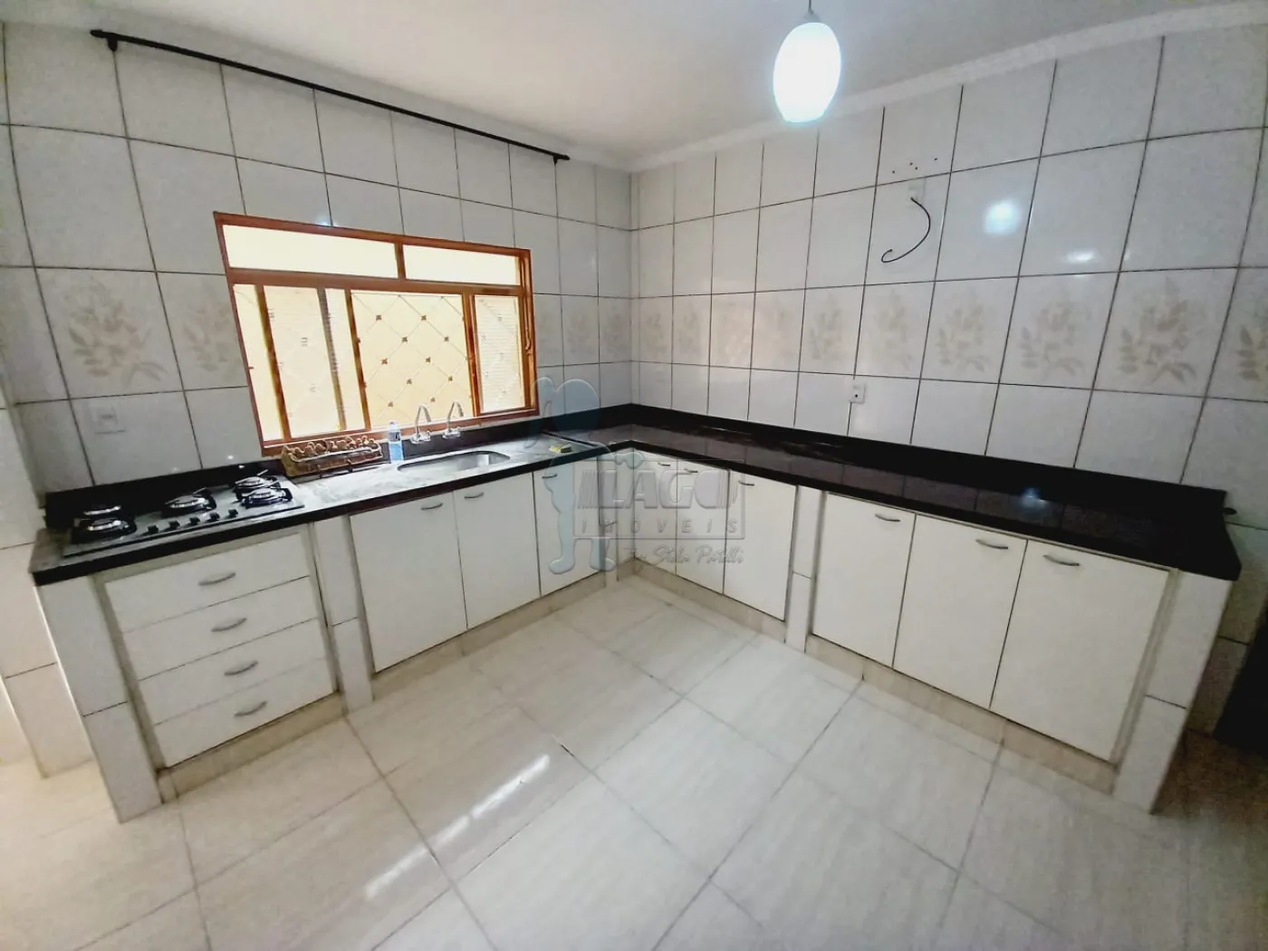 Alugar Casa / Padrão em Ribeirão Preto R$ 1.400,00 - Foto 9