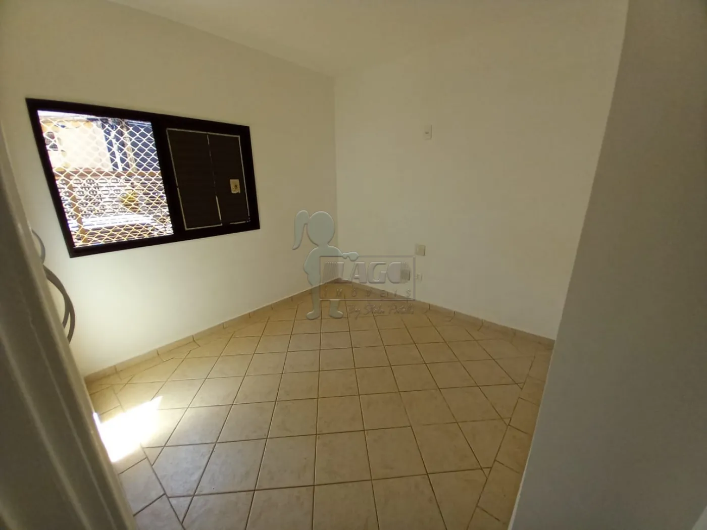 Alugar Apartamento / Padrão em Ribeirão Preto R$ 1.800,00 - Foto 3