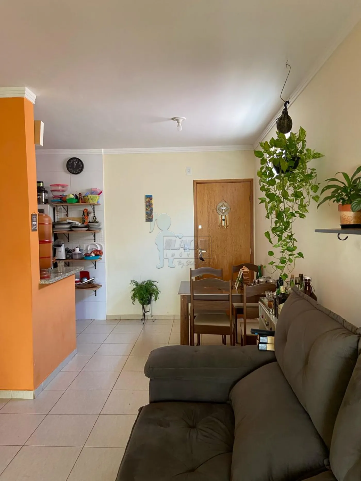 Alugar Apartamentos / Padrão em Ribeirão Preto R$ 1.080,00 - Foto 1