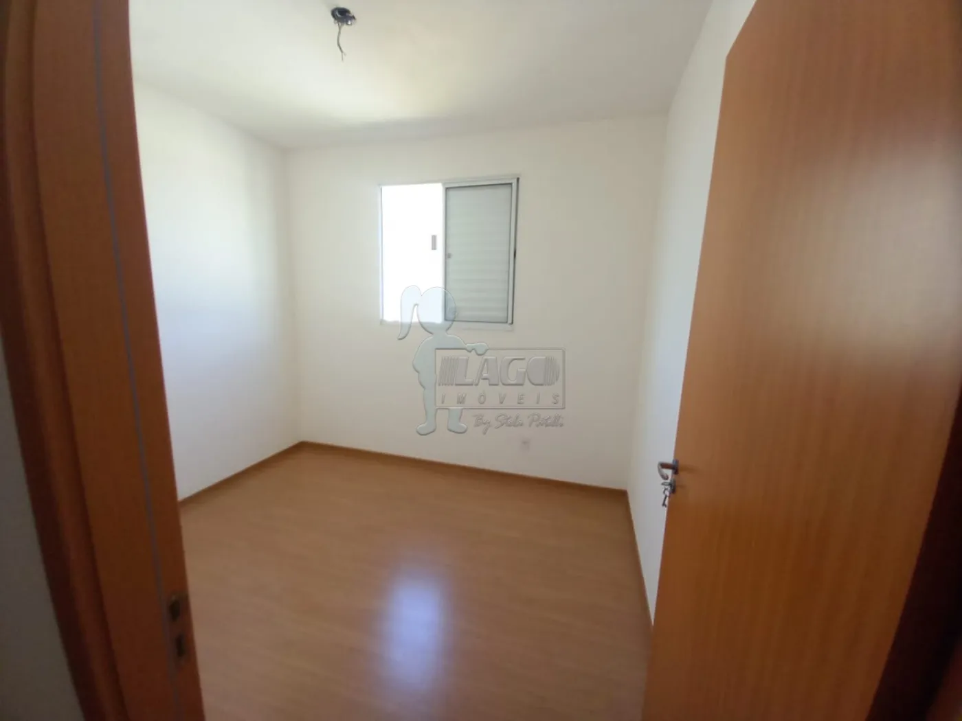 Alugar Apartamento / Padrão em Ribeirão Preto R$ 800,00 - Foto 1