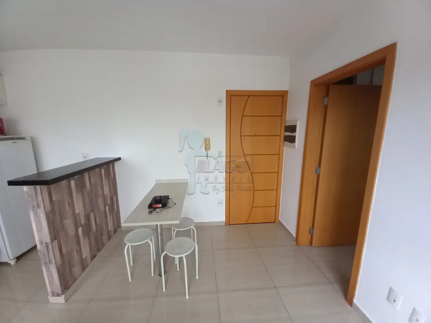 Alugar Apartamento / Padrão em Ribeirão Preto R$ 1.600,00 - Foto 5