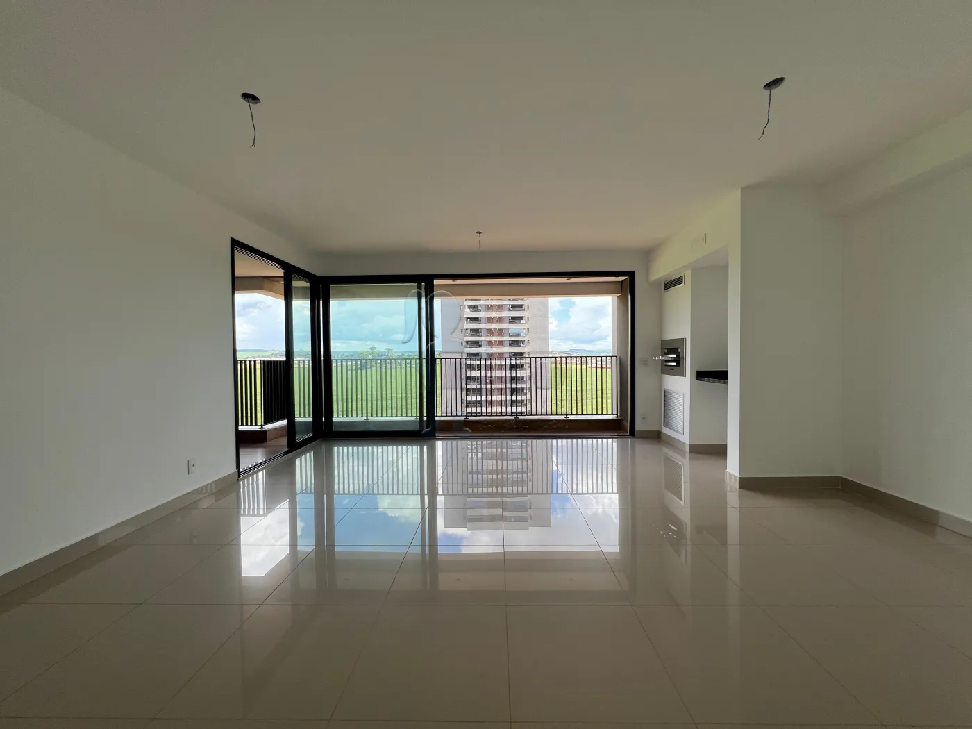 Comprar Apartamento / Padrão em Ribeirão Preto R$ 1.128.600,00 - Foto 3