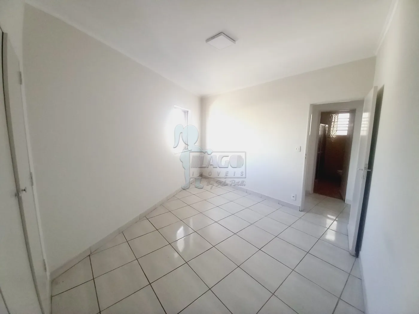 Alugar Apartamento / Padrão em Ribeirão Preto R$ 1.000,00 - Foto 4