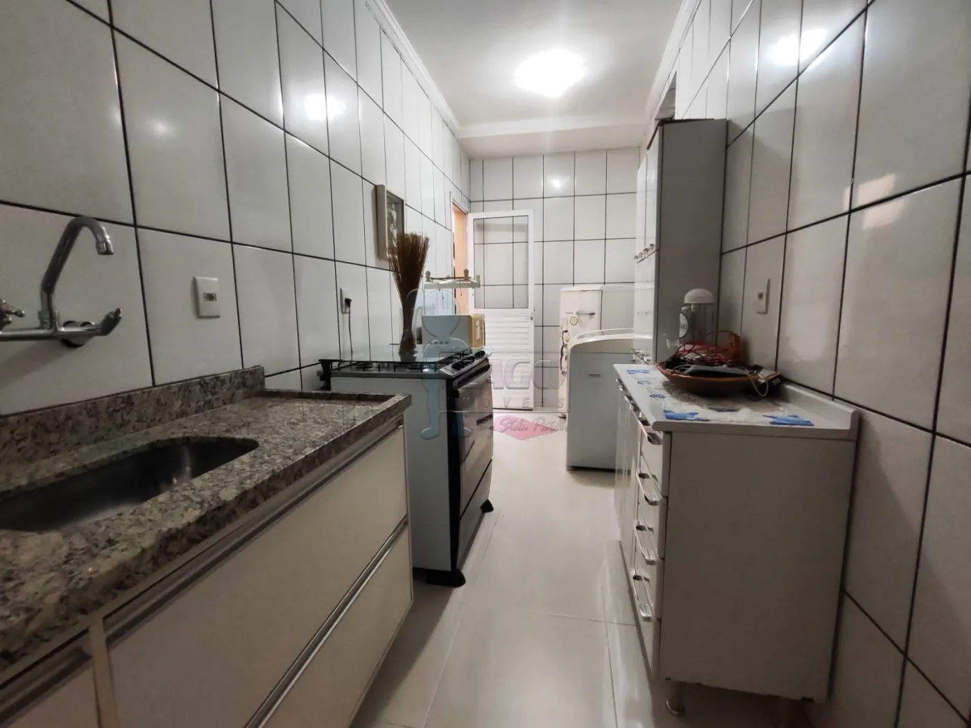 Comprar Apartamento / Padrão em Ribeirão Preto R$ 400.000,00 - Foto 13