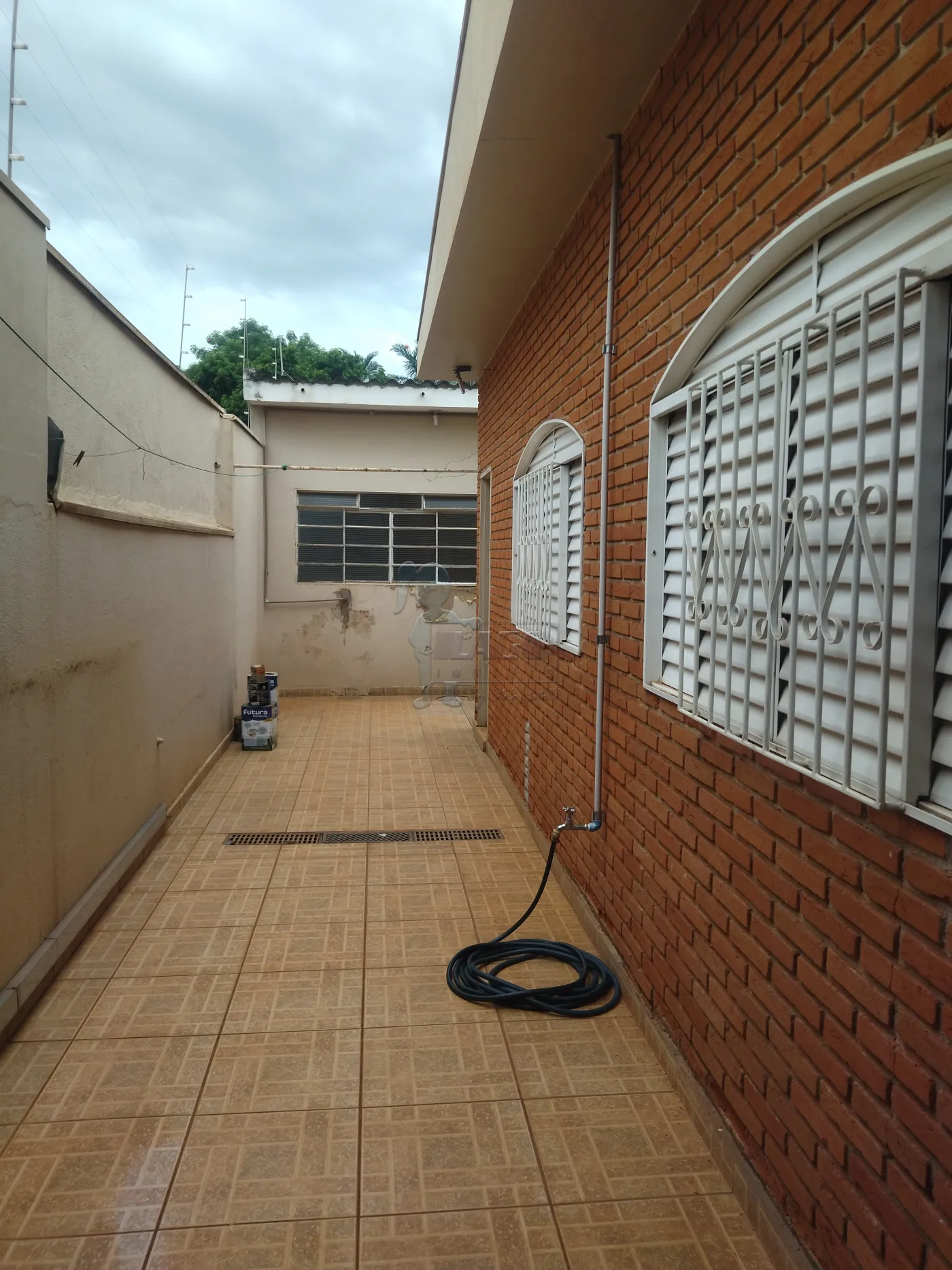 Comprar Casa / Padrão em Ribeirão Preto R$ 595.000,00 - Foto 1