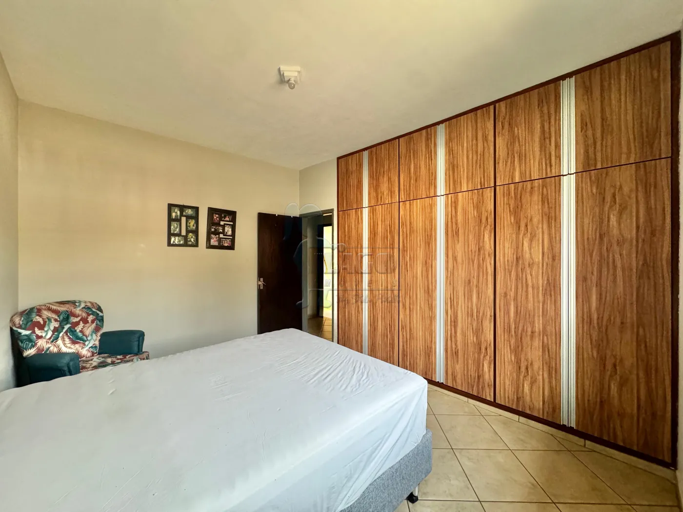 Comprar Casa / Padrão em Ribeirão Preto R$ 319.900,00 - Foto 1