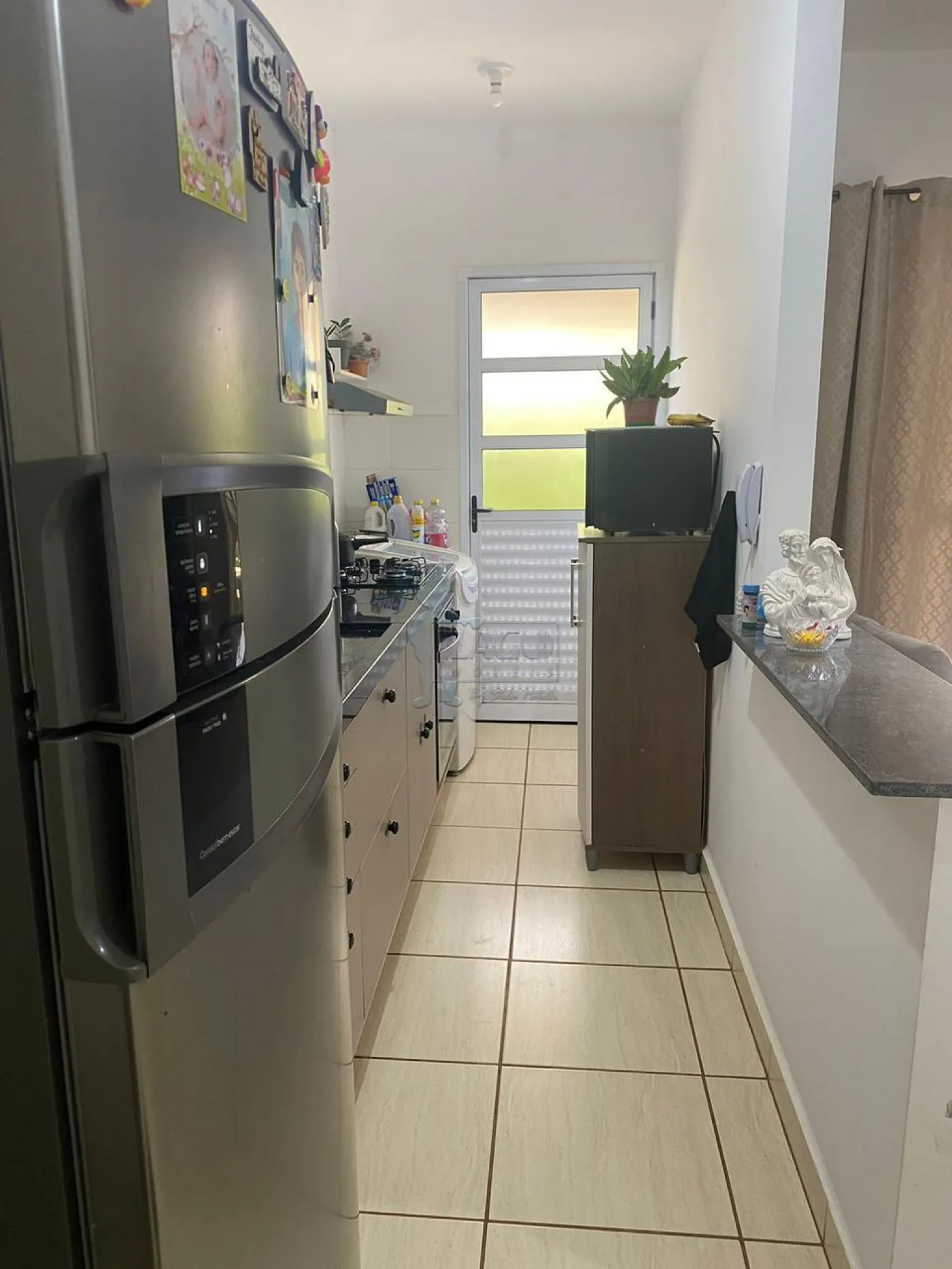 Alugar Apartamento / Padrão em Bonfim Paulista R$ 900,00 - Foto 2