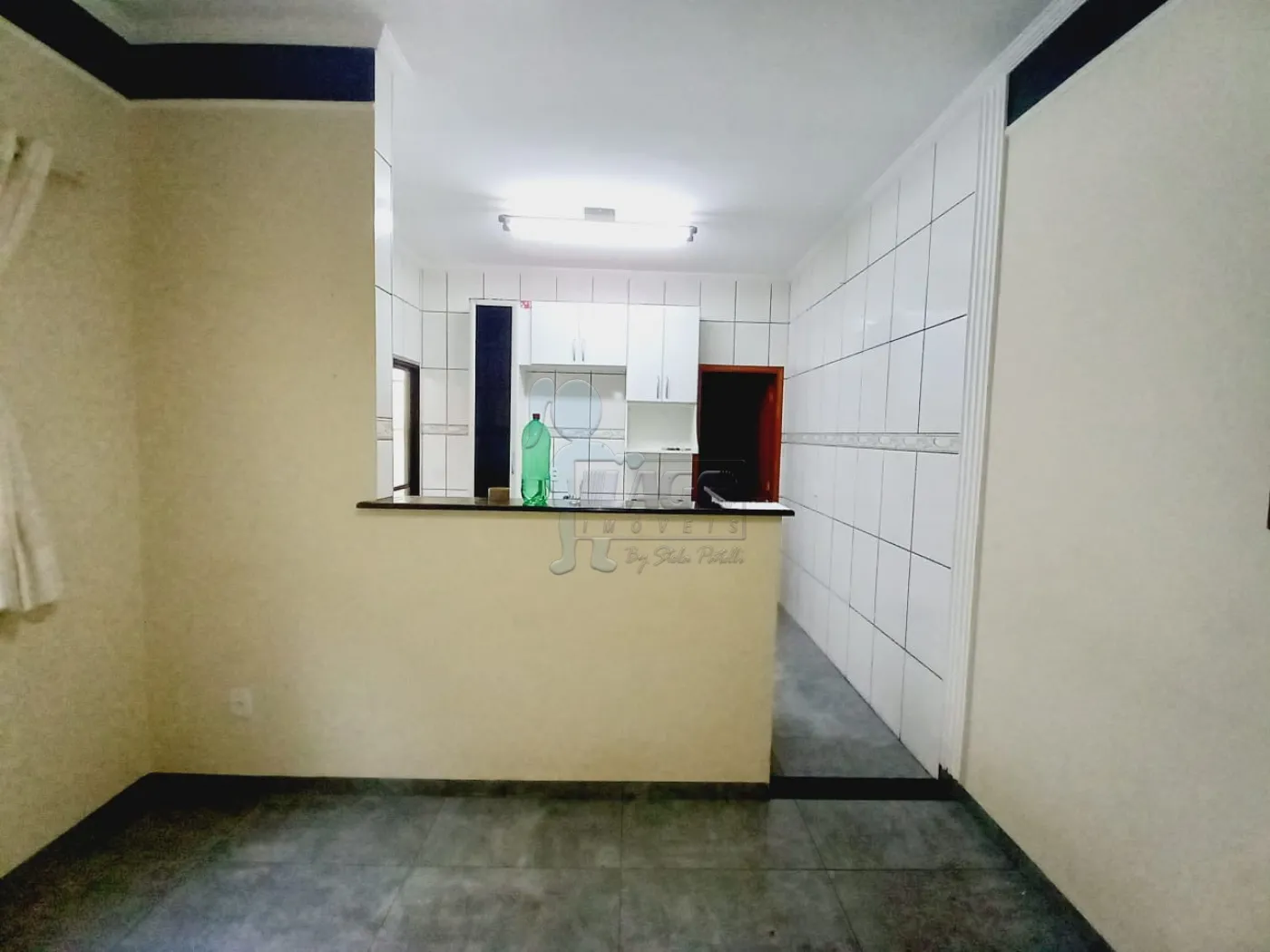 Alugar Casas / Padrão em Ribeirão Preto R$ 1.900,00 - Foto 17
