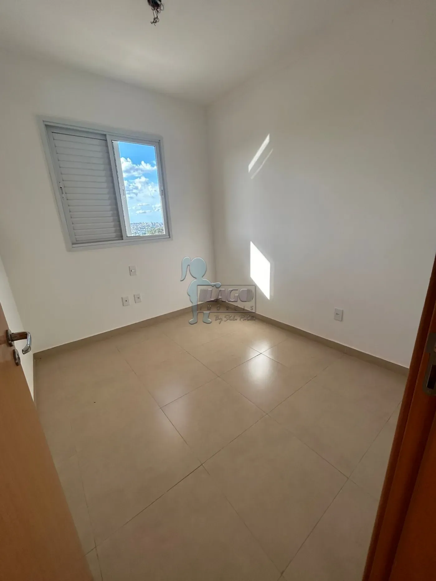 Comprar Apartamentos / Padrão em Ribeirão Preto R$ 320.000,00 - Foto 4