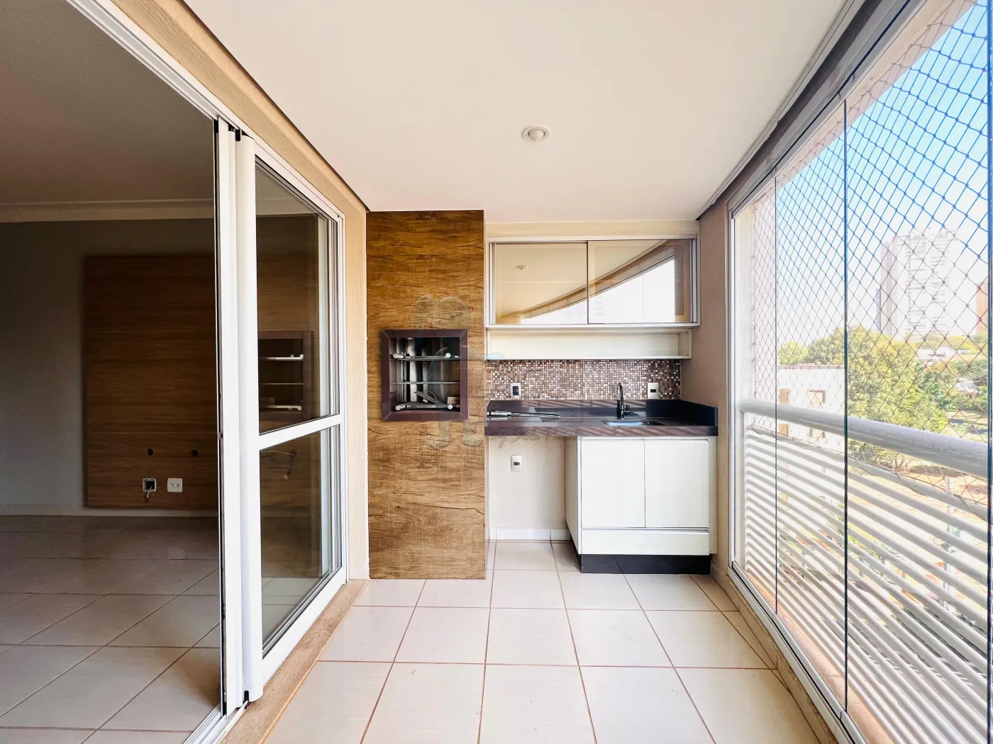 Alugar Apartamento / Padrão em Ribeirão Preto R$ 3.500,00 - Foto 1