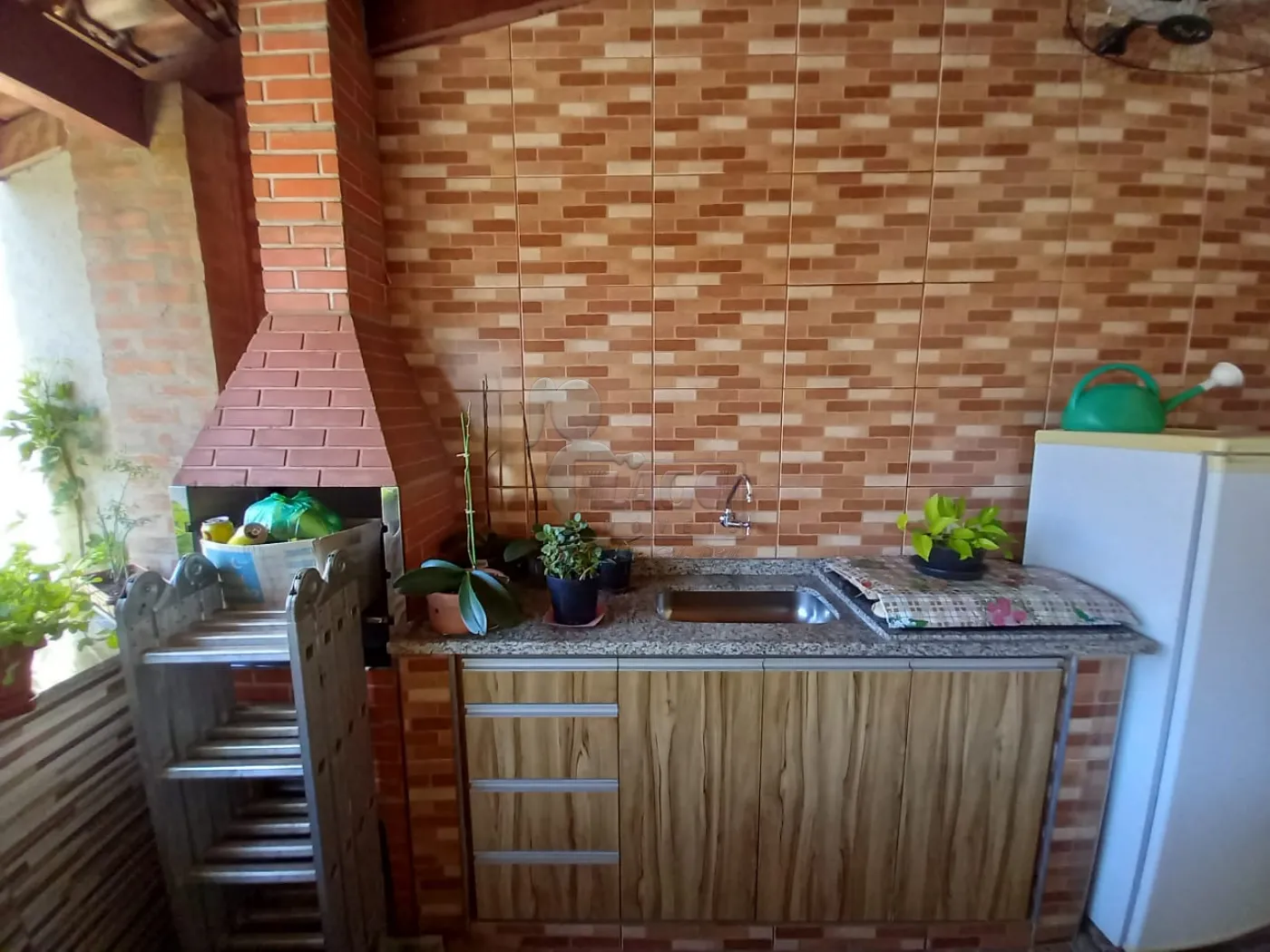 Comprar Casa / Padrão em Ribeirão Preto R$ 552.000,00 - Foto 3