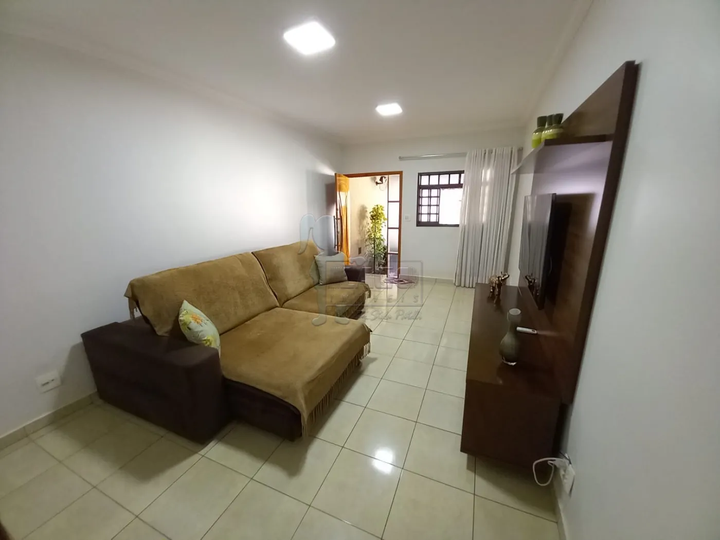 Comprar Casa / Padrão em Ribeirão Preto R$ 552.000,00 - Foto 4