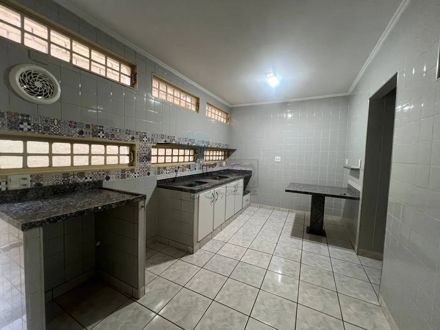 Alugar Casa / Padrão em Ribeirão Preto R$ 2.800,00 - Foto 19