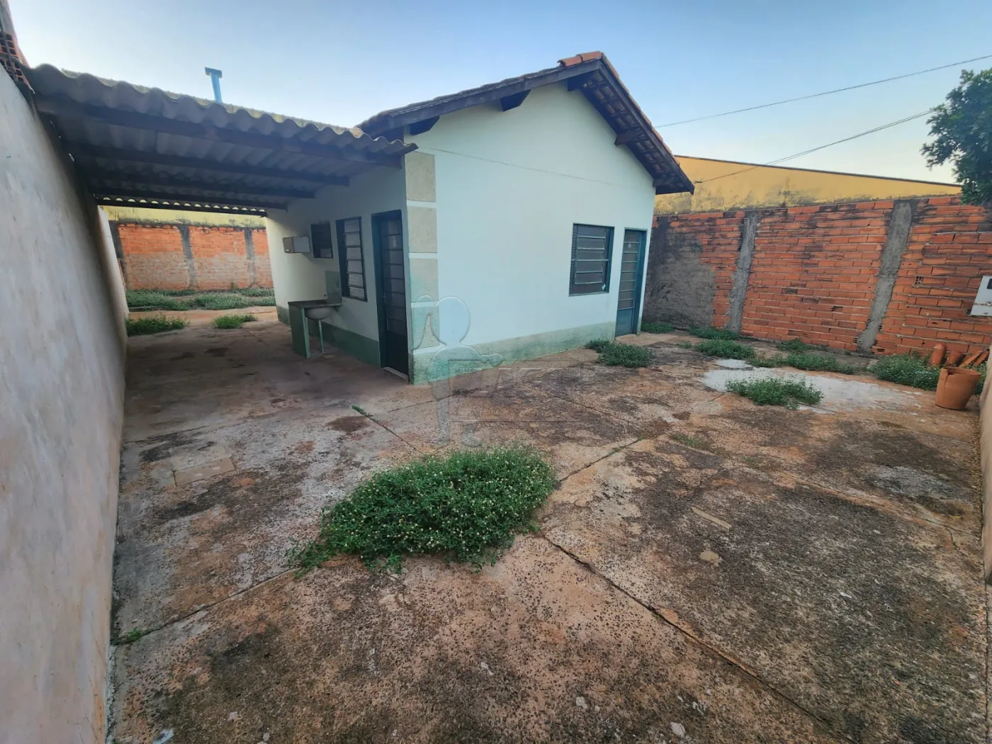 Comprar Casa / Padrão em Ribeirão Preto R$ 199.000,00 - Foto 2