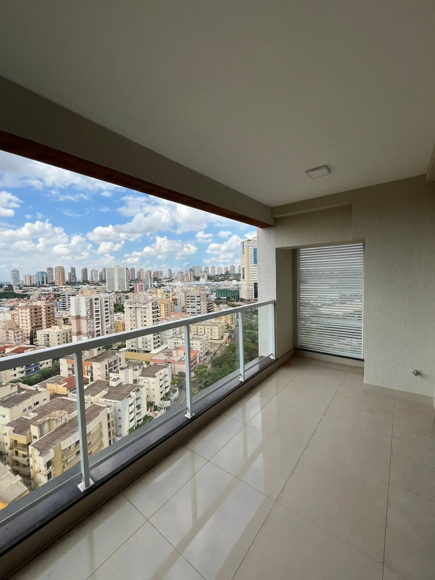 Comprar Apartamento / Padrão em Ribeirão Preto R$ 689.000,00 - Foto 4