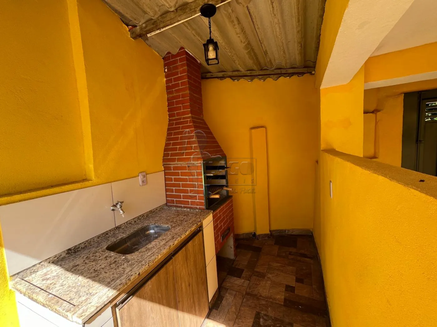 Comprar Casa / Padrão em Ribeirão Preto R$ 350.000,00 - Foto 1