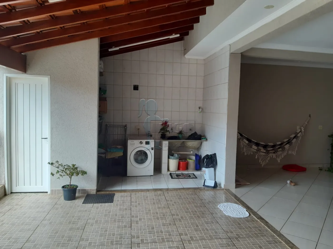 Comprar Casas / Padrão em Ribeirão Preto R$ 610.000,00 - Foto 3